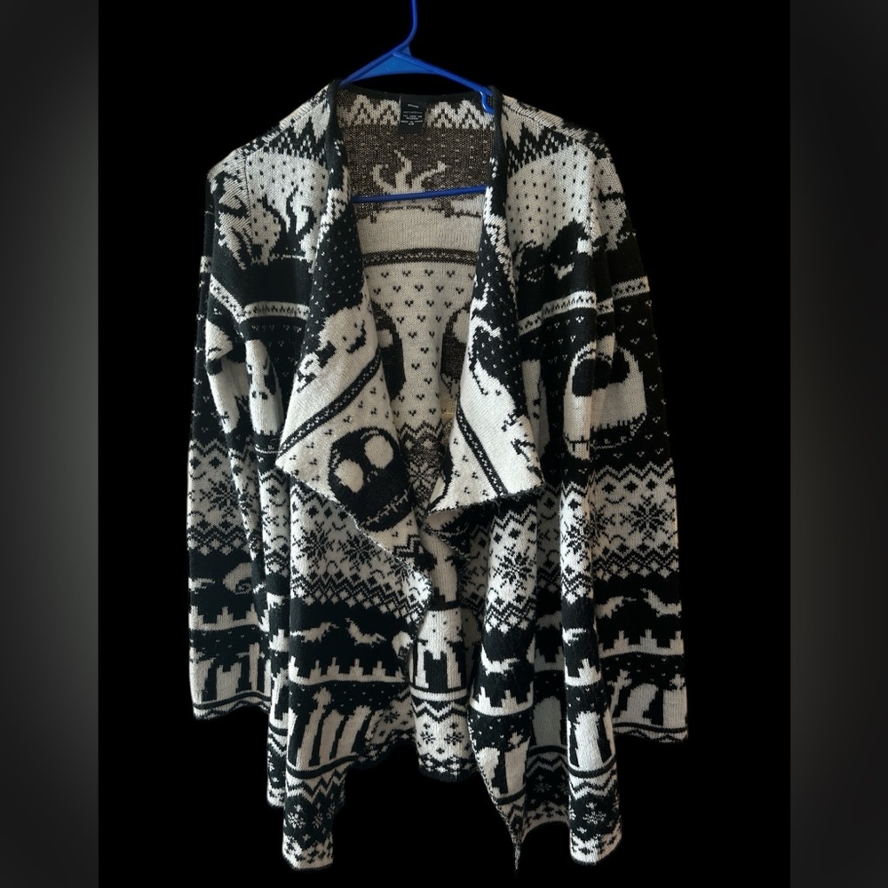 Disney Women XS Cardigan black white The Nightmare Before Christmas READ